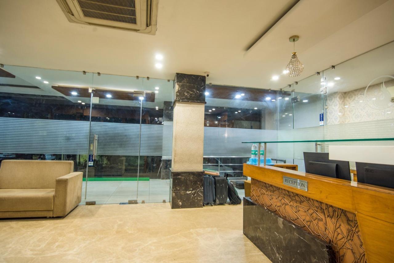 Hotel Signetic Blue Bhopal Exterior foto